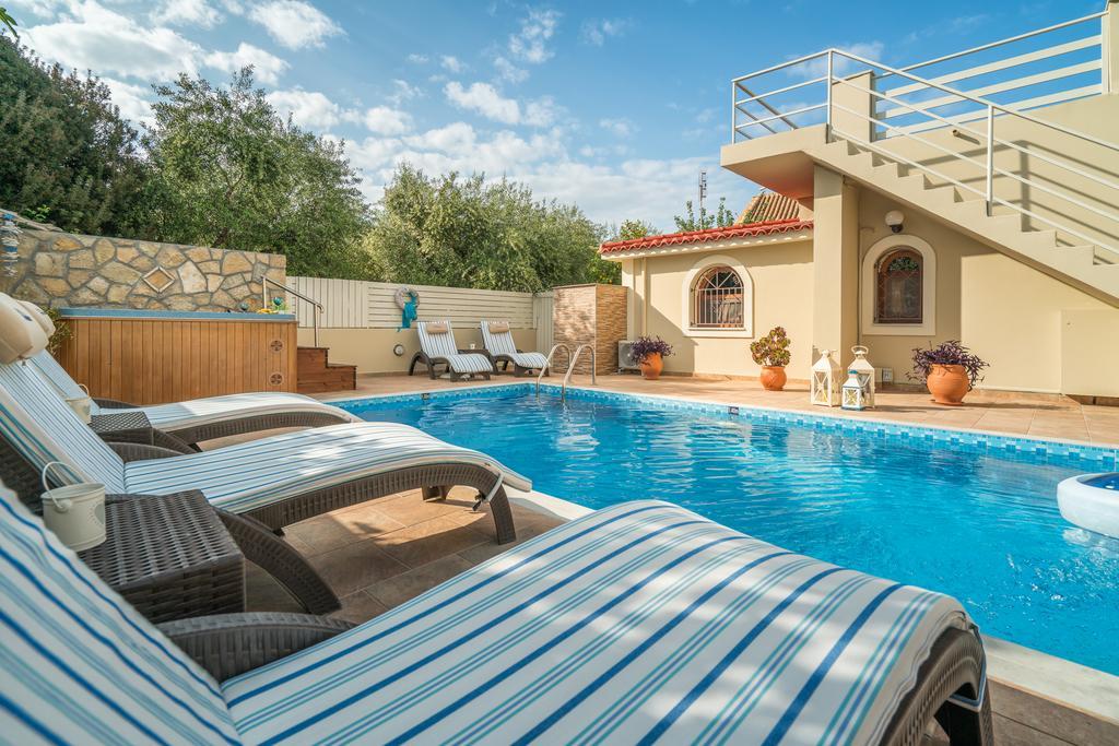 Fiorentinos Villa Tragaki Buitenkant foto